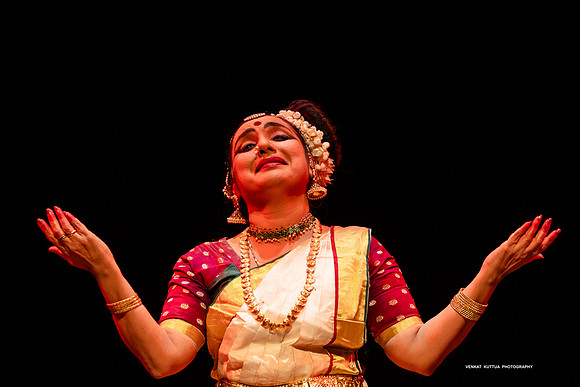 186-Lasya Lahari_VV200282