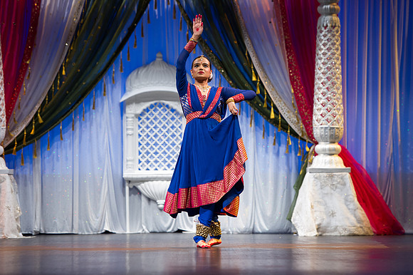 Pooja RMP_D3S7687