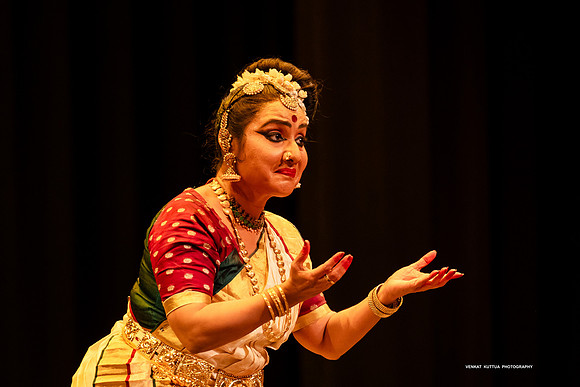 120-Lasya Lahari_VV209801