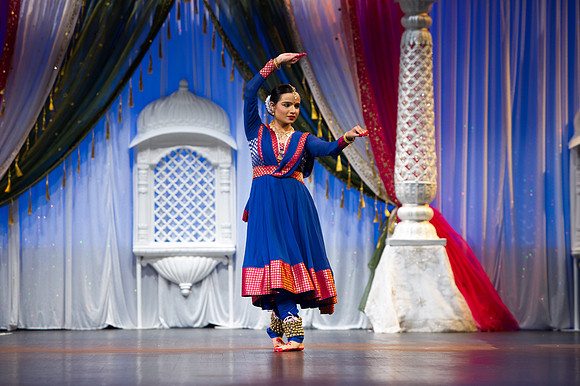 Pooja RMP_D3S7685