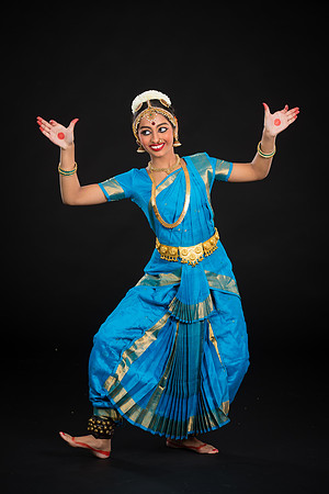 Manasa-Shreya-352