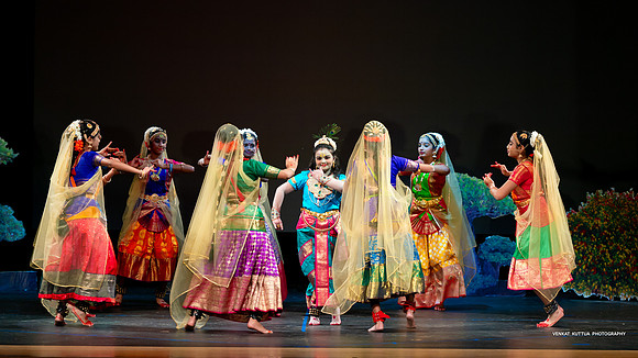 Ananda Leela_V9107869