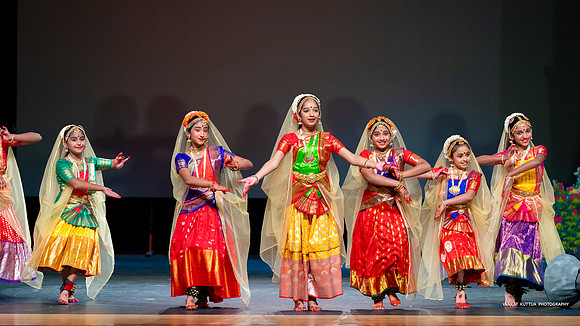 Ananda Leela_V9106119