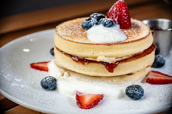 Brunch Spot__2VK3776