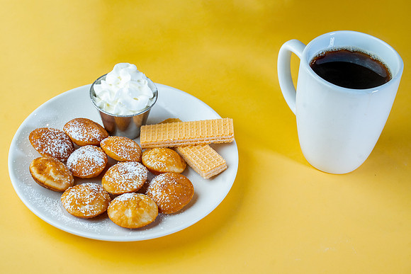 Brunch Spot__VA43537-Edit