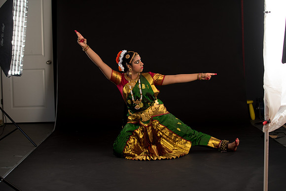 Navya-017