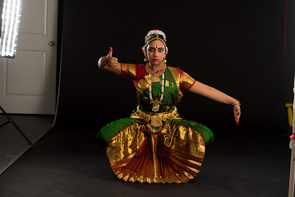 Navya-004