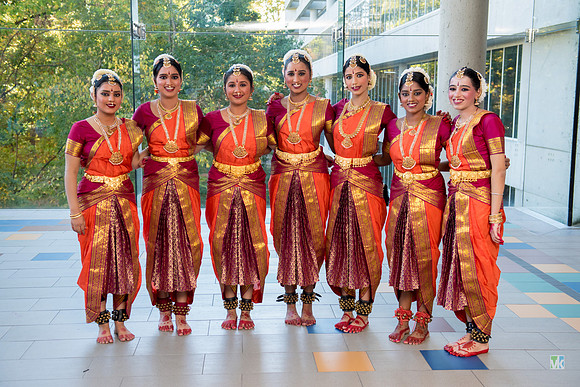 Samyuktam AR2016__7502403