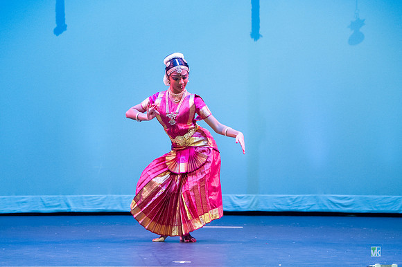 Dharshana_D3S3497
