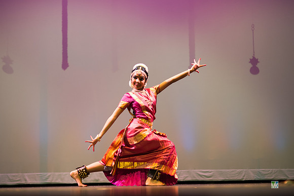 Dharshana_6004320