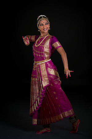 Gayathri-043
