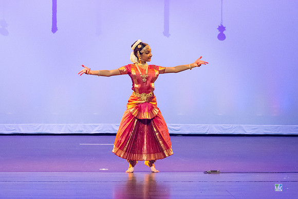 Dharshana_1116238