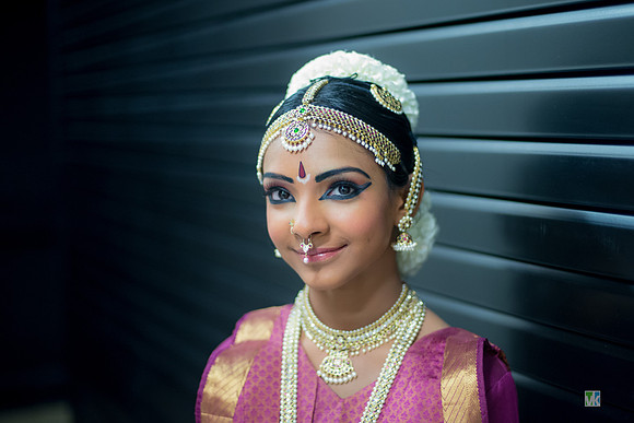 Dharshana_6004162