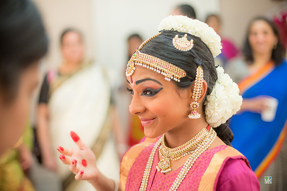 Dharshana_6004111