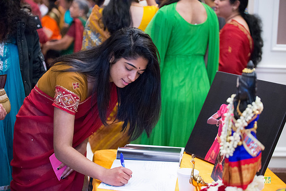 Dharshana_6004558