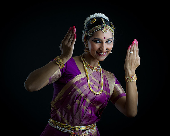 Gayathri-099