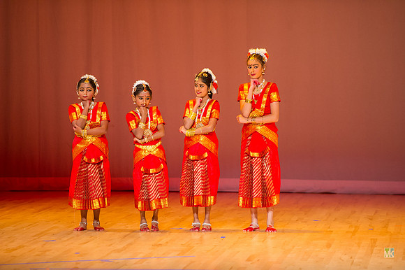 Samyuktam AR2016__D3S8363