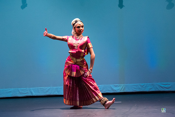 Dharshana_1117248