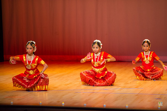 Samyuktam AR2016__D3S8229
