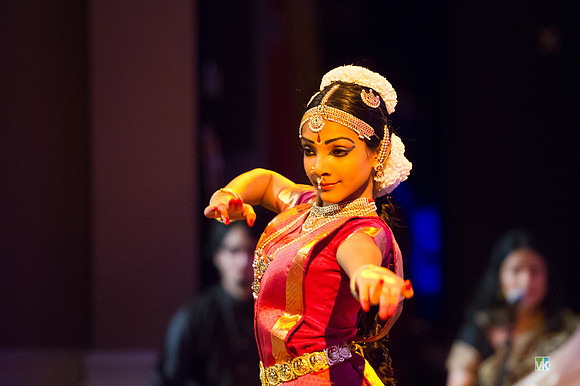 Dharshana_D3S3691