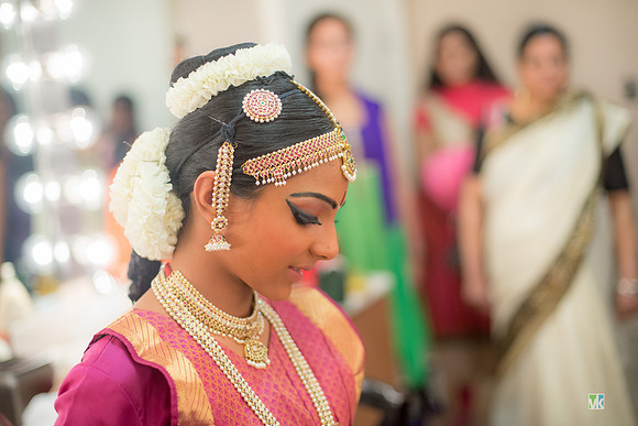 Dharshana_6004107