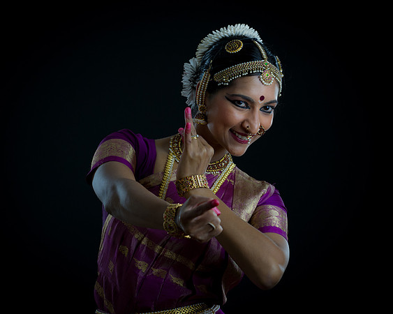 Gayathri-075