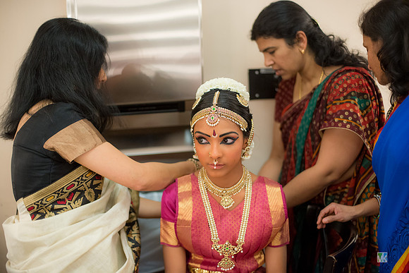 Dharshana_6004124