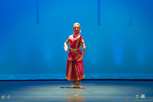 Dharshana_D3S3679