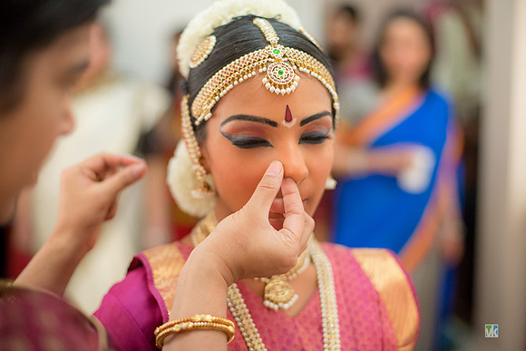 Dharshana_6004109