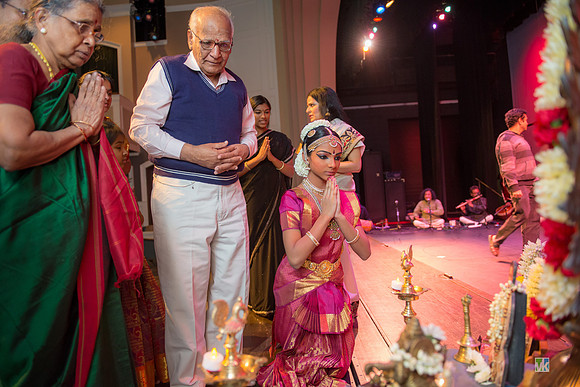 Dharshana_6003999