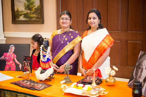 Dharshana_6004170