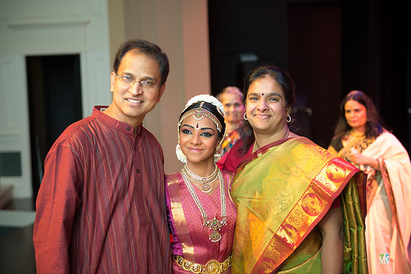 Dharshana_6004030