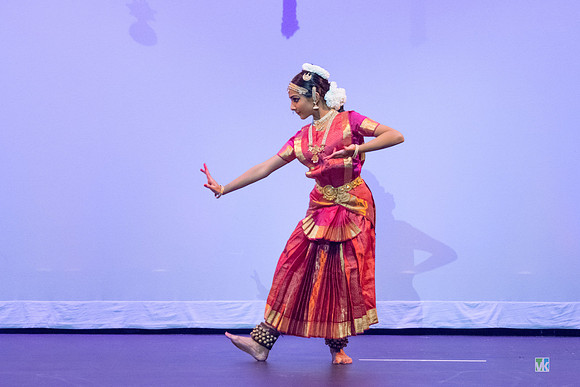 Dharshana_1116337