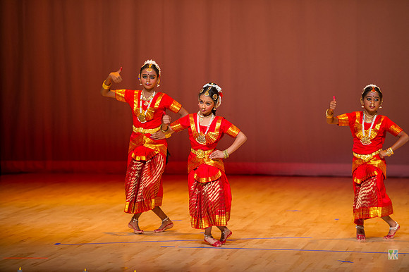 Samyuktam AR2016__D3S8291