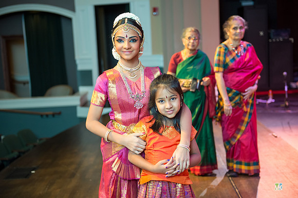 Dharshana_6004035