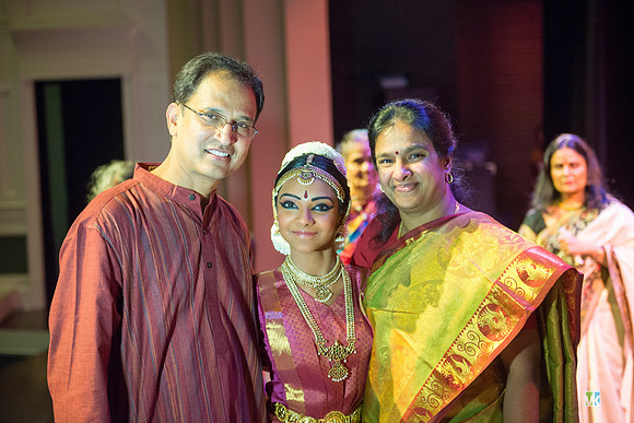 Dharshana_6004031