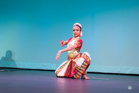 Dharshana_1117296
