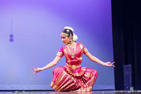 Dharshana_D3S3748