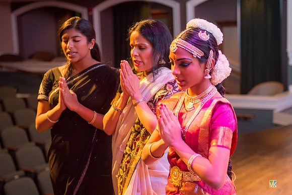Dharshana_6004012