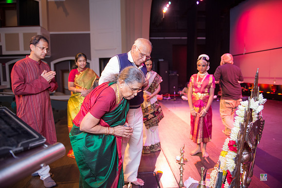 Dharshana_6003987