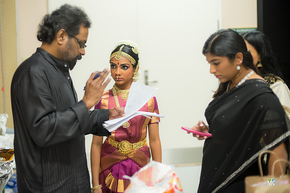 Dharshana_6004143
