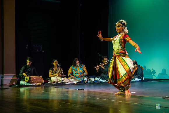 Dharshana_1117315