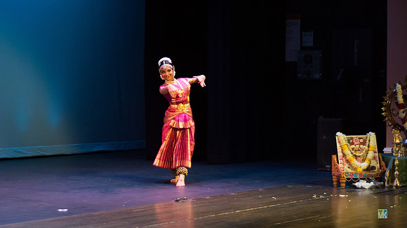 Dharshana_1115955