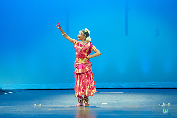 Dharshana_D3S3665