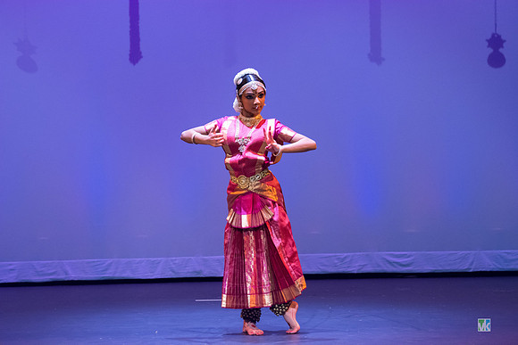 Dharshana_1116914
