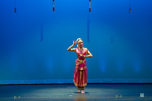 Dharshana_D3S3627